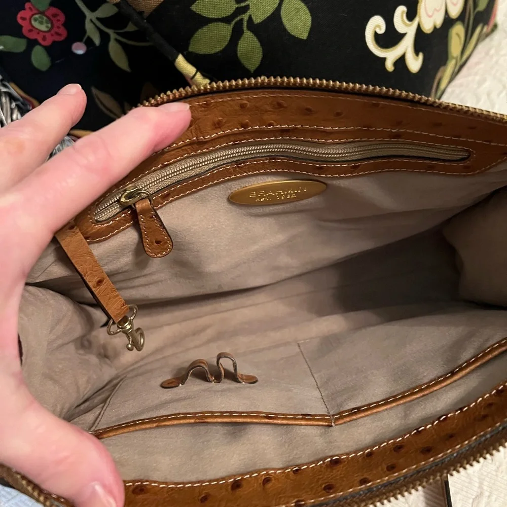 Brahmin 2toned Ostrich embossed leather shoulder bag - Price Dropped!!! - Picture 6 of 10